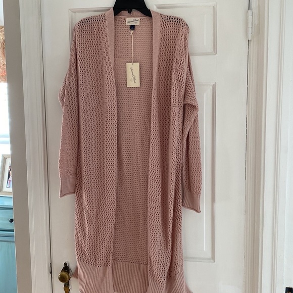 UNIVERSAL threads size small sweater nwt - Picture 2 of 5